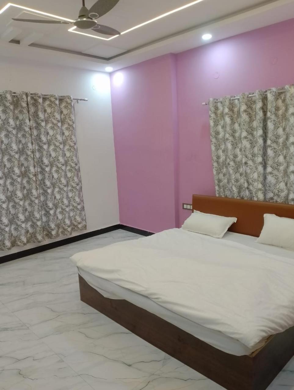 Hotel Moonlight & Restaurant Sehore Buitenkant foto